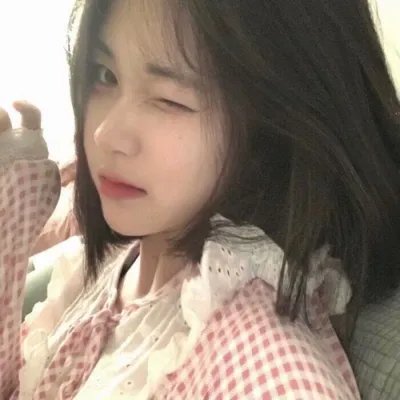 双面宠妃闯关记 封面